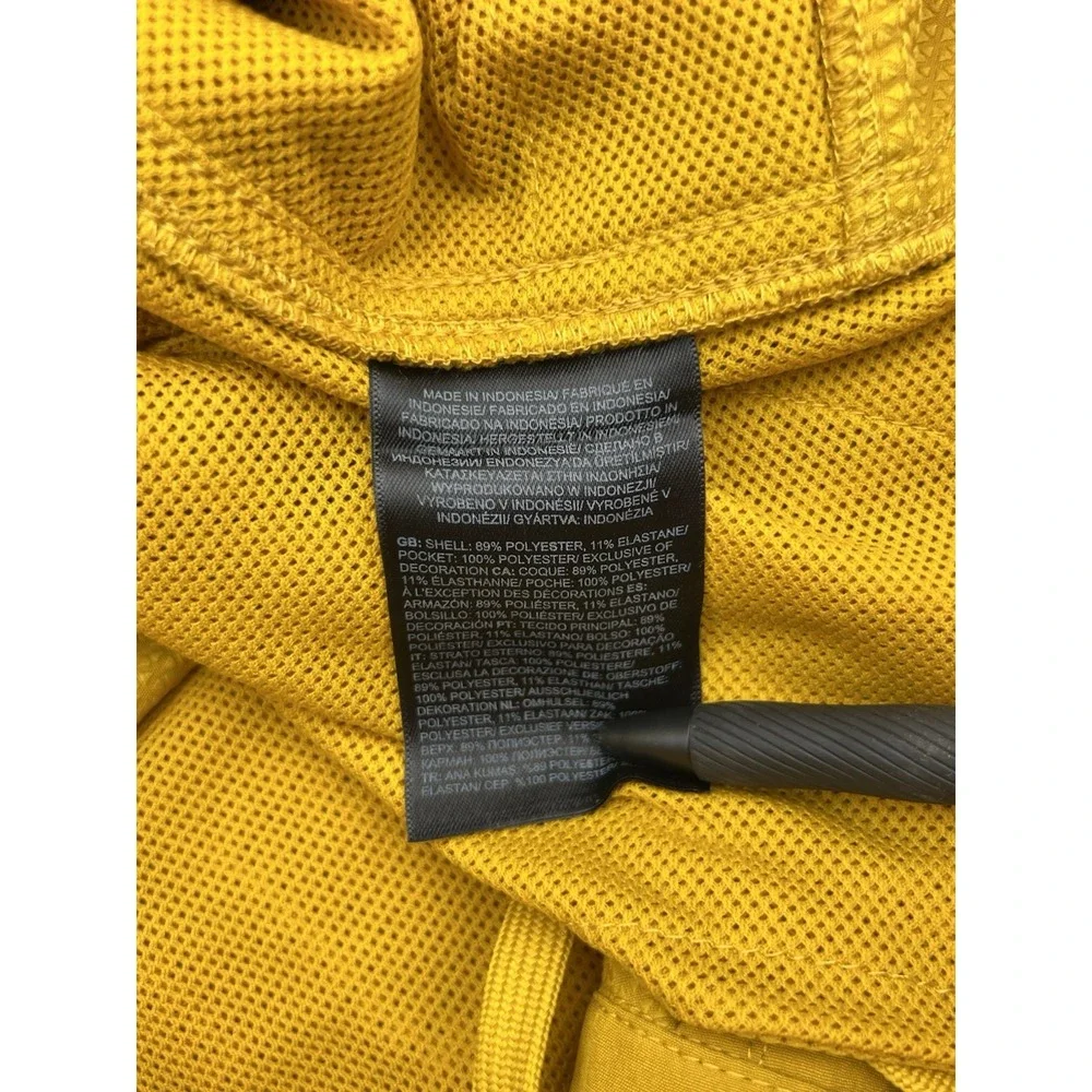 The North Face Shorts Men 38 Yellow Rolling Sun Flashdry Pockets Hiking NF0A3T2Q